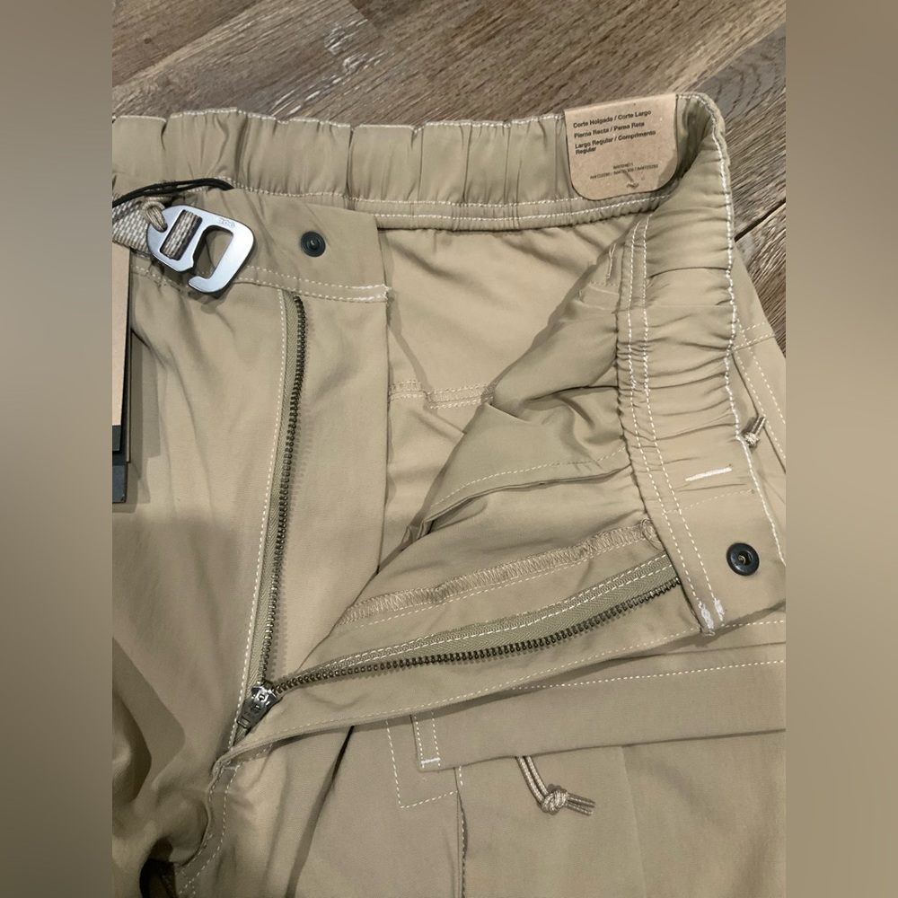 New Nike ACG Smith Summit Cargo Pants Khaki FN0428 247 Men's Size M - Picture 4 of 14